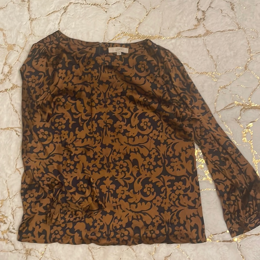 LOFT size XL burnt orange and navy blouse